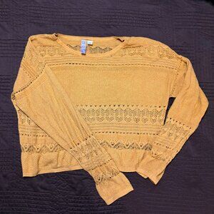 Francesca's Alya Mustard Gold Lightweight Crewneck Sweater